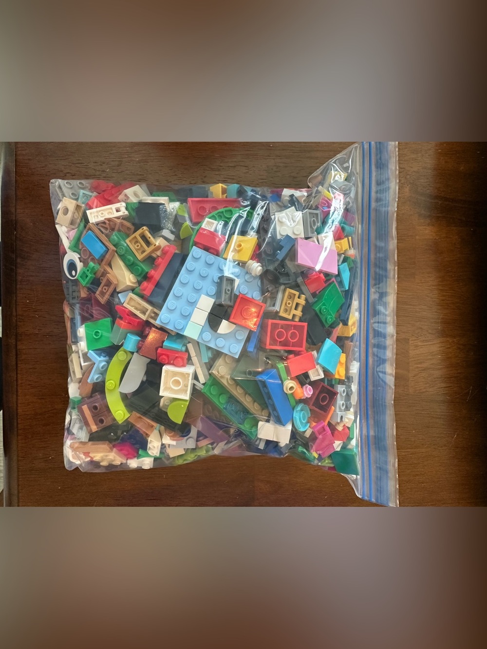 001 Gallon size bag FULL mixed legos Lego lot bricks bluey mini figures building